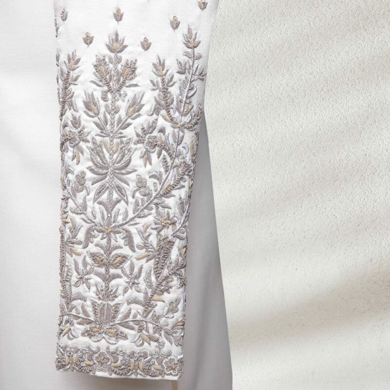 New-Off-White-Sherwani-for-Groom-4.jpg
